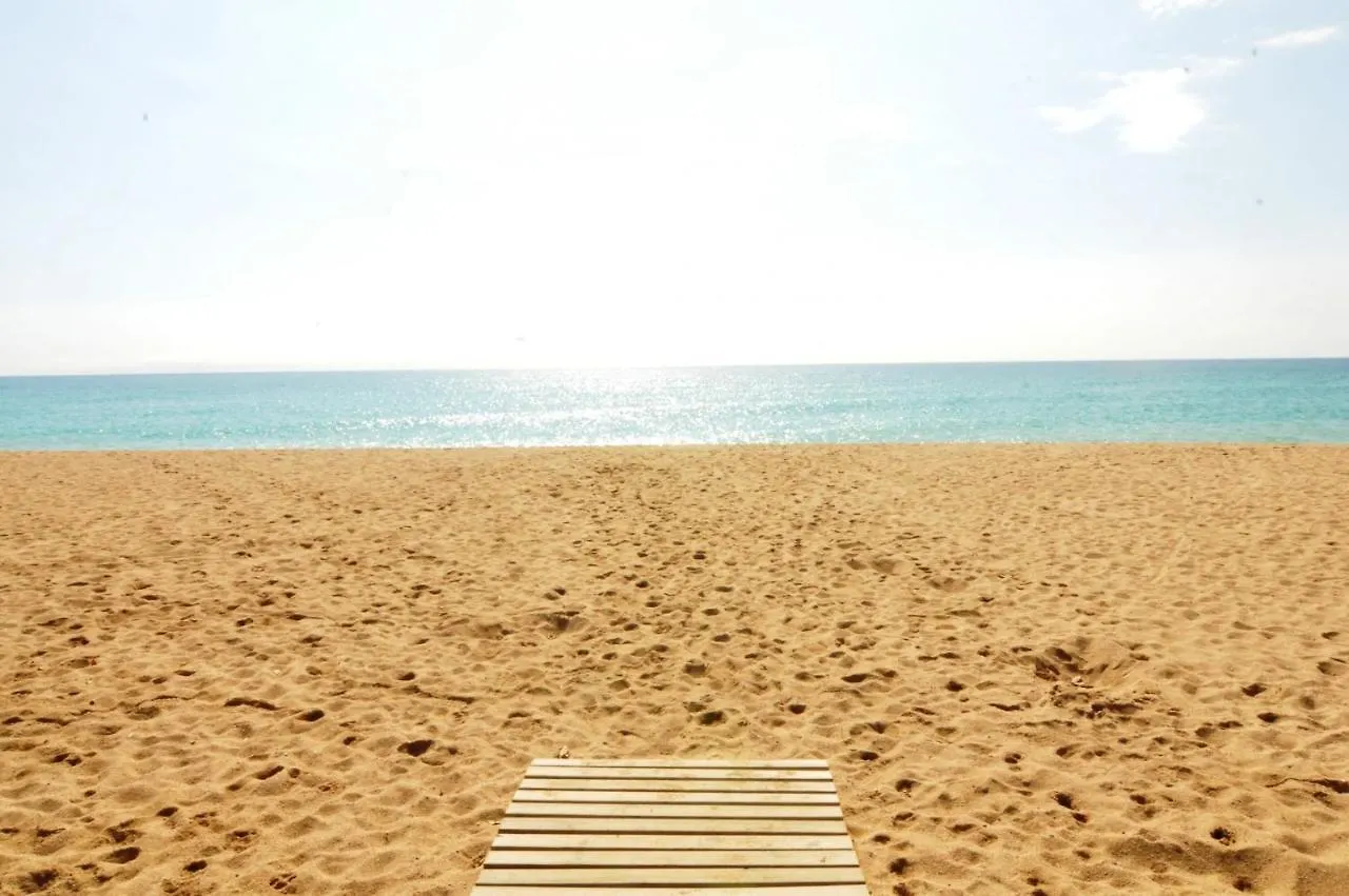 Homeholidaysrentals Vall III Santa Susanna 0*,