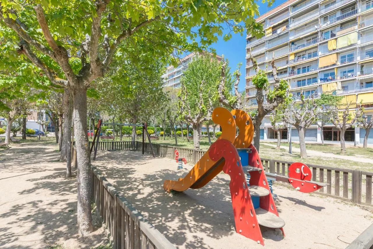 Homeholidaysrentals Vall III Santa Susanna 0*,