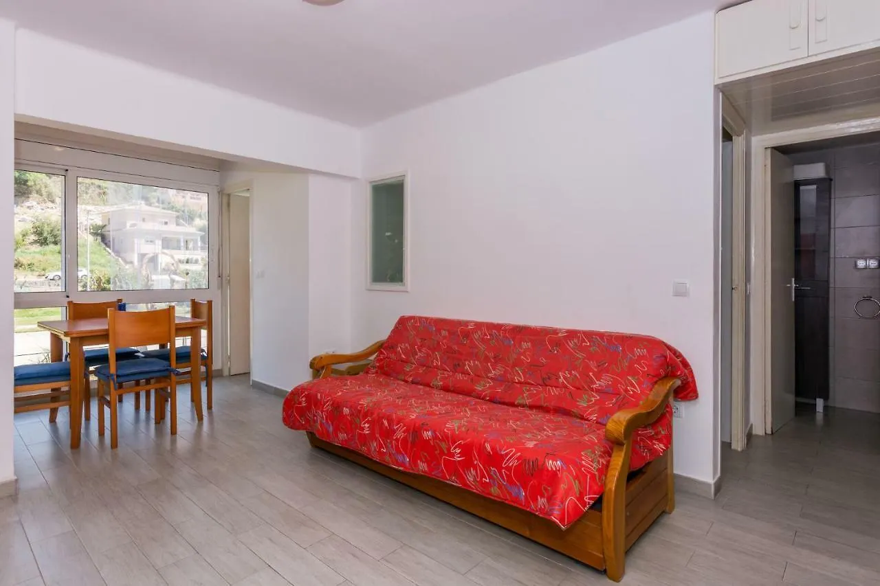 Homeholidaysrentals Vall III Santa Susanna 0*,  Španělsko
